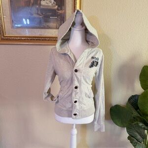 Vintage Y2K Babydoll Grey Abercrombie & Fitch Button-up Sweater with Embroidery